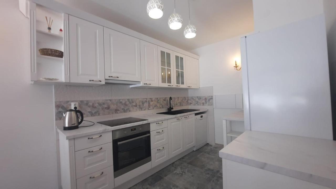 Virna Apartment Split Exterior photo